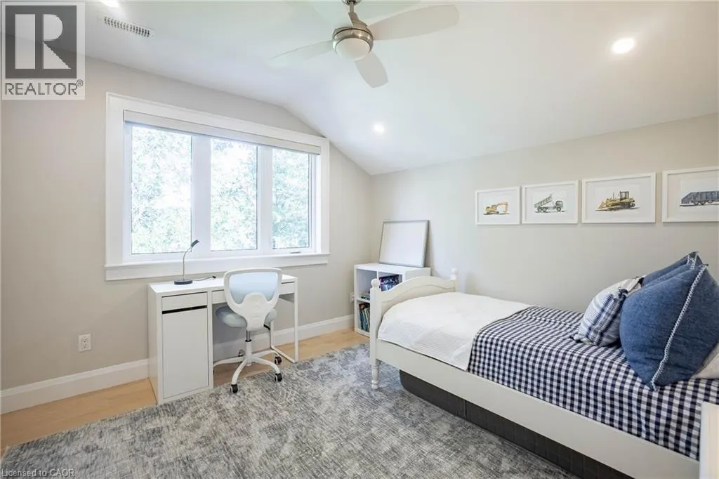 407 MAPLE GROVE Drive