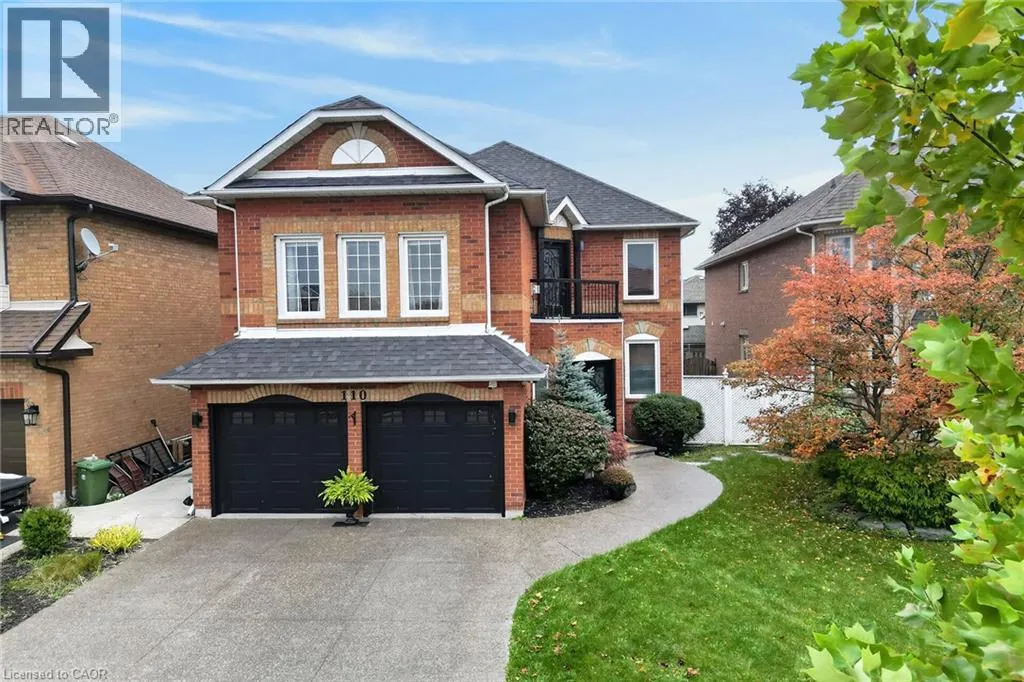 110 COVE Crescent