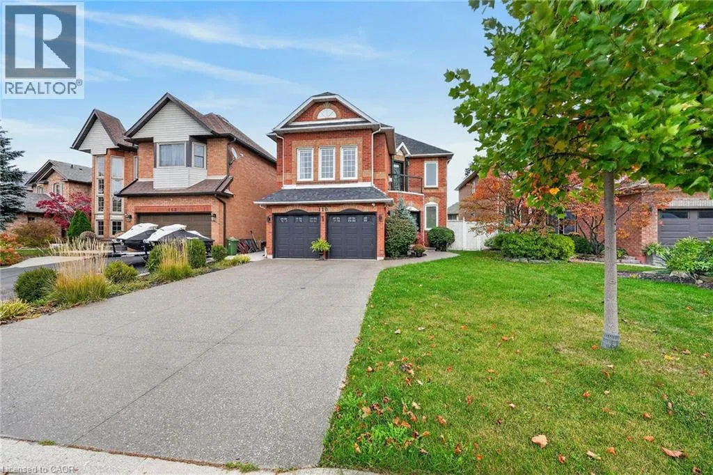 110 COVE Crescent