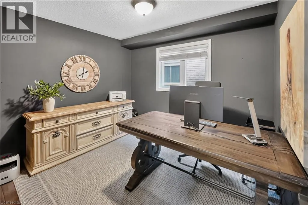 110 COVE Crescent