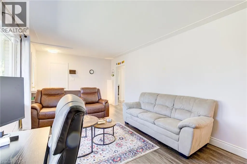 69 MAYWOOD Road Unit# Upper #Upper
