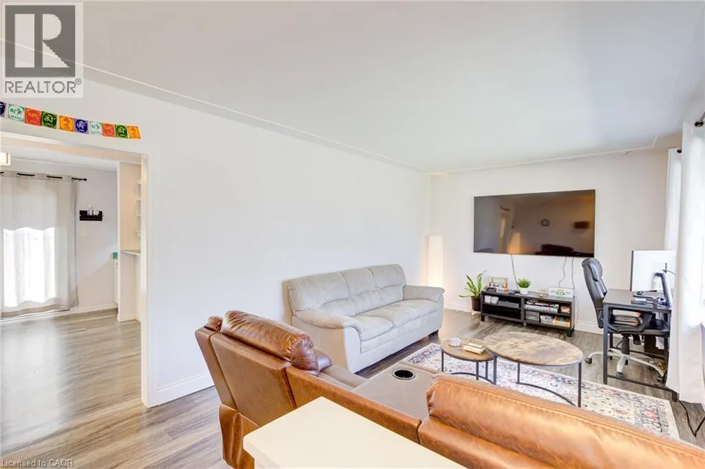69 MAYWOOD Road Unit# Upper #Upper