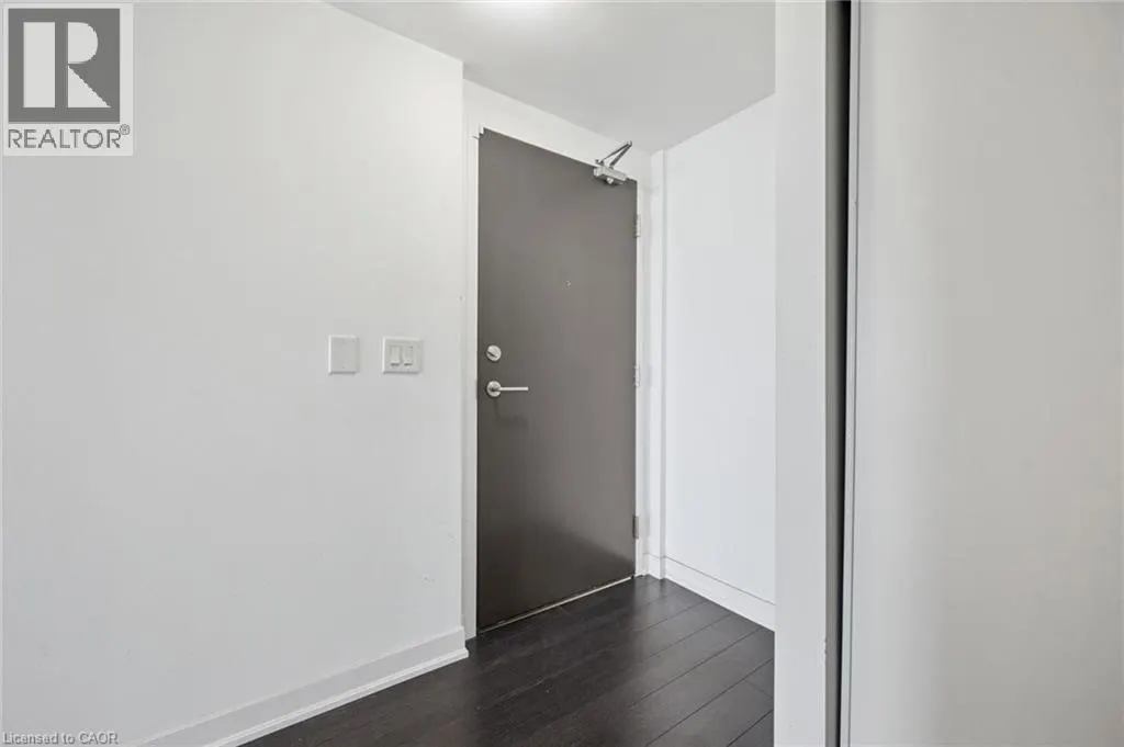 85 DUKE Street W Unit# 1511 #1511