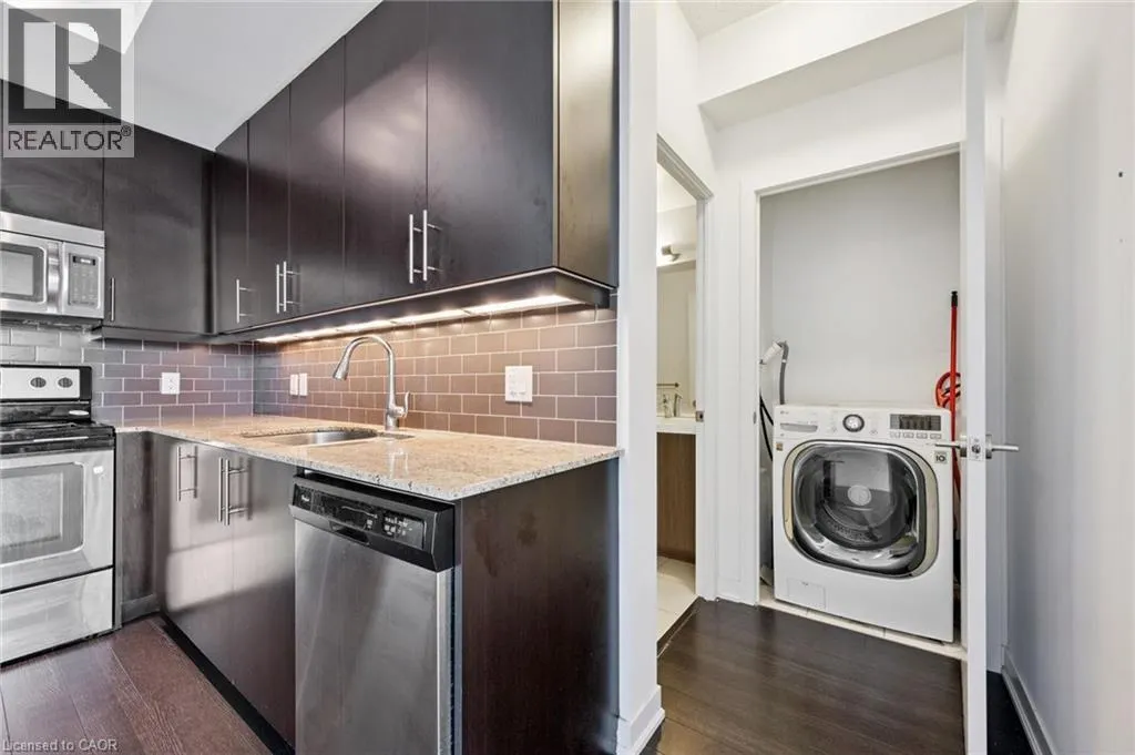 85 DUKE Street W Unit# 1511 #1511