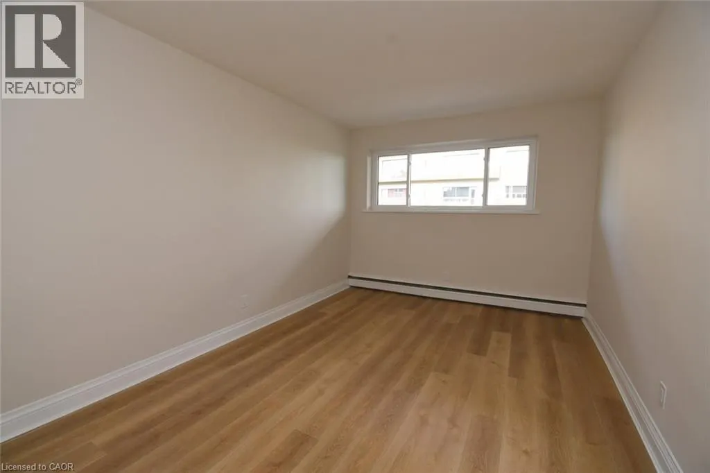 510 QUEENSTON Road Unit# 404 #404