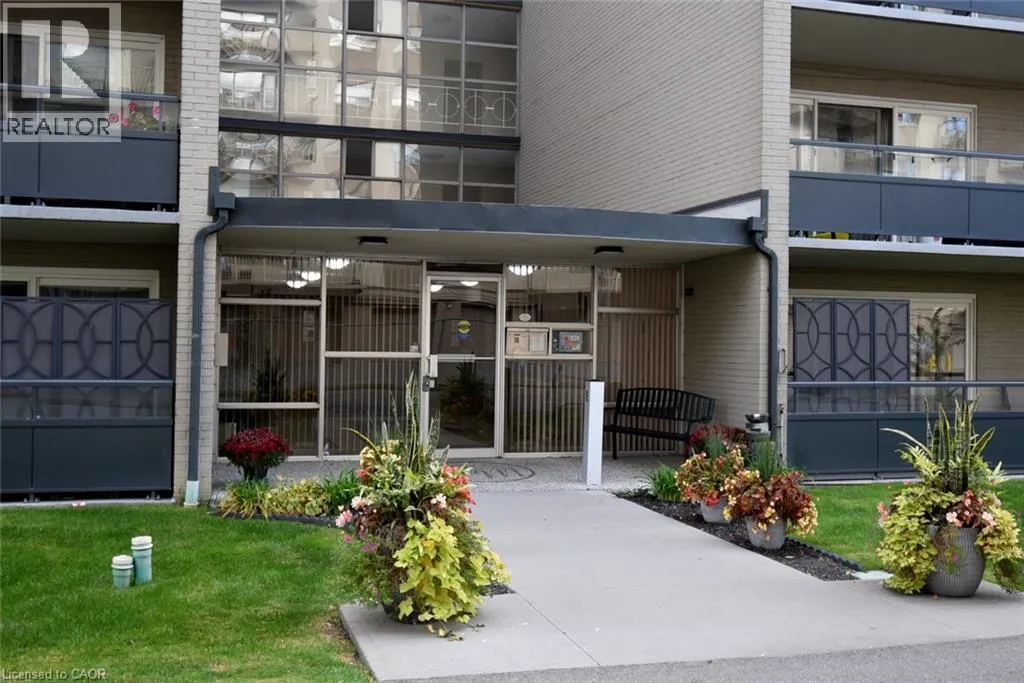 510 QUEENSTON Road Unit# 404 #404