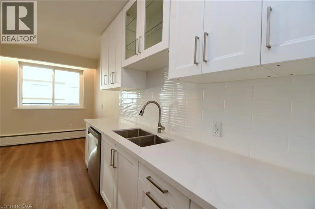 510 QUEENSTON Road Unit# 404 #404