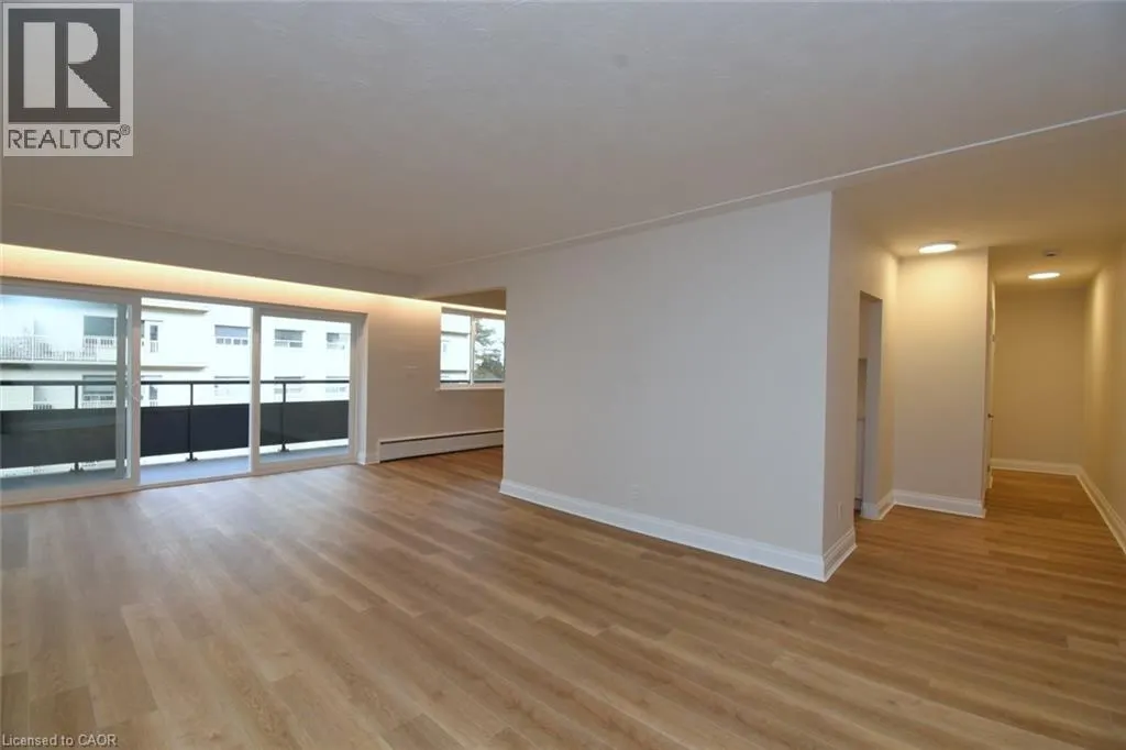 510 QUEENSTON Road Unit# 404 #404