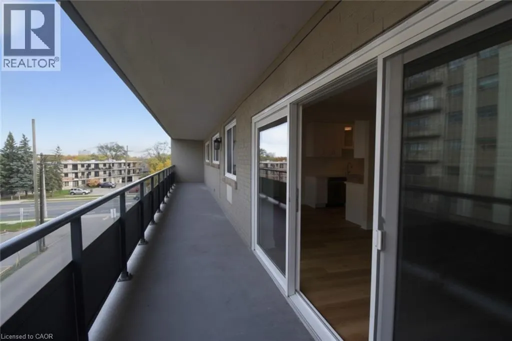 510 QUEENSTON Road Unit# 404 #404
