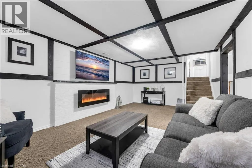 91 GUILDWOOD Drive