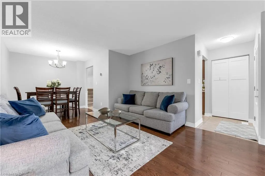 91 GUILDWOOD Drive