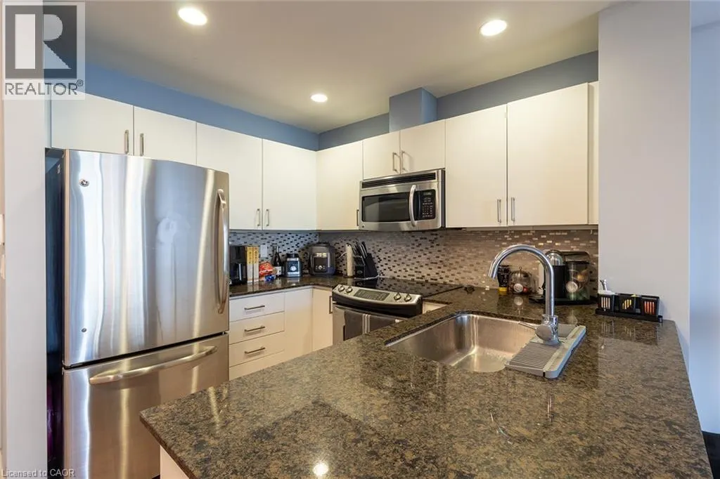 551 MAPLE Avenue Unit# 1408 #1408