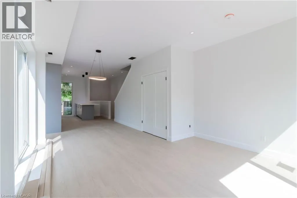 114 MADISON Avenue S Unit# 5 #5