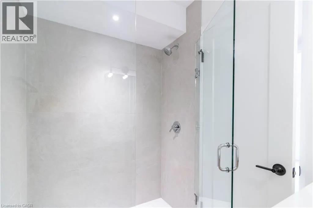 114 MADISON Avenue S Unit# 5 #5