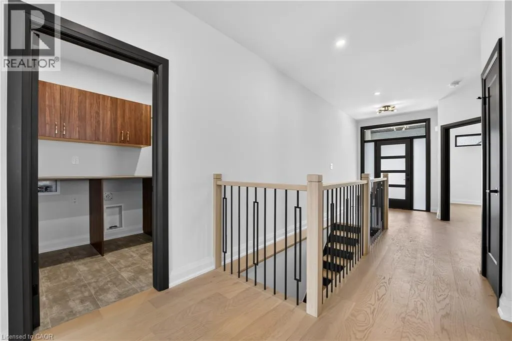 11 OAKLEY Drive