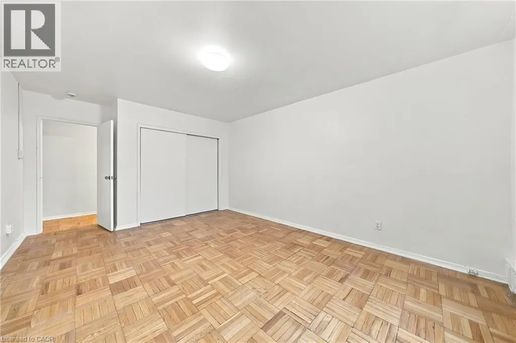 325A JAMES Street S Unit# 309 #309
