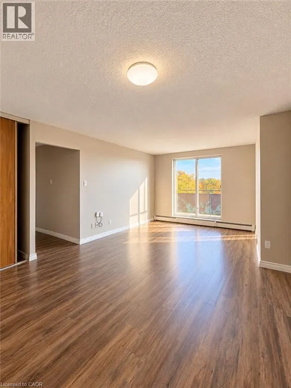 183 LISGAR Avenue Unit# 504 #504