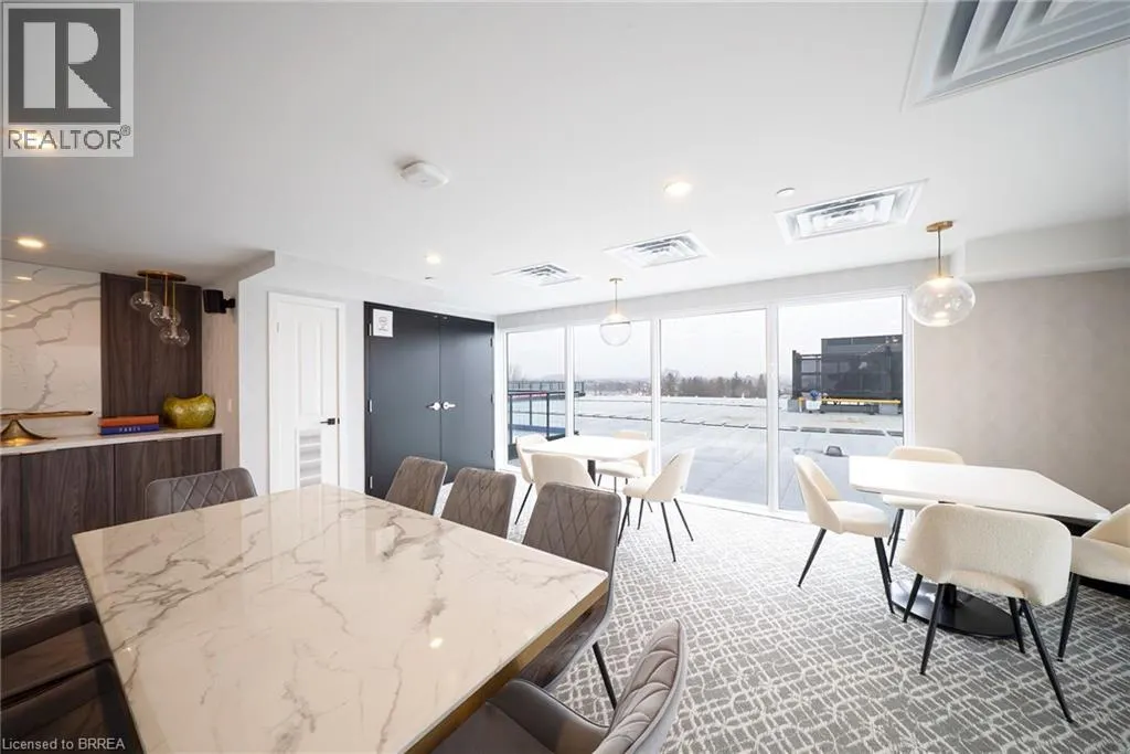 575 CONKLIN Road Unit# 819 #819