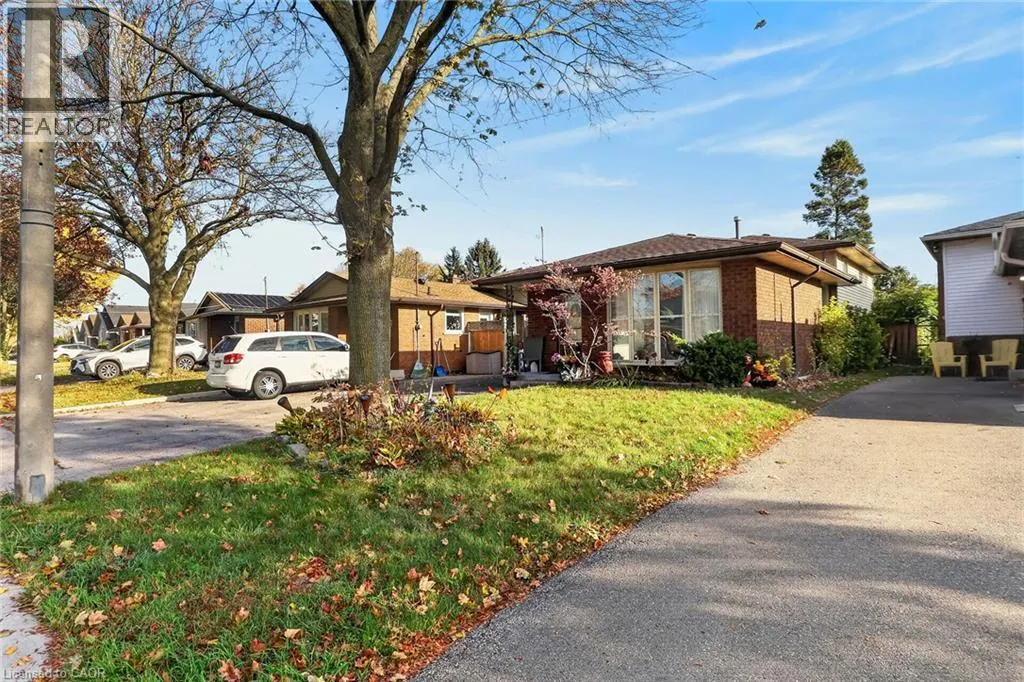 749 UPPER HORNING Road