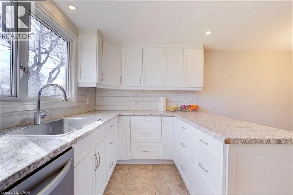 22 BLACKHORNE Crescent Unit# Upper #Upper