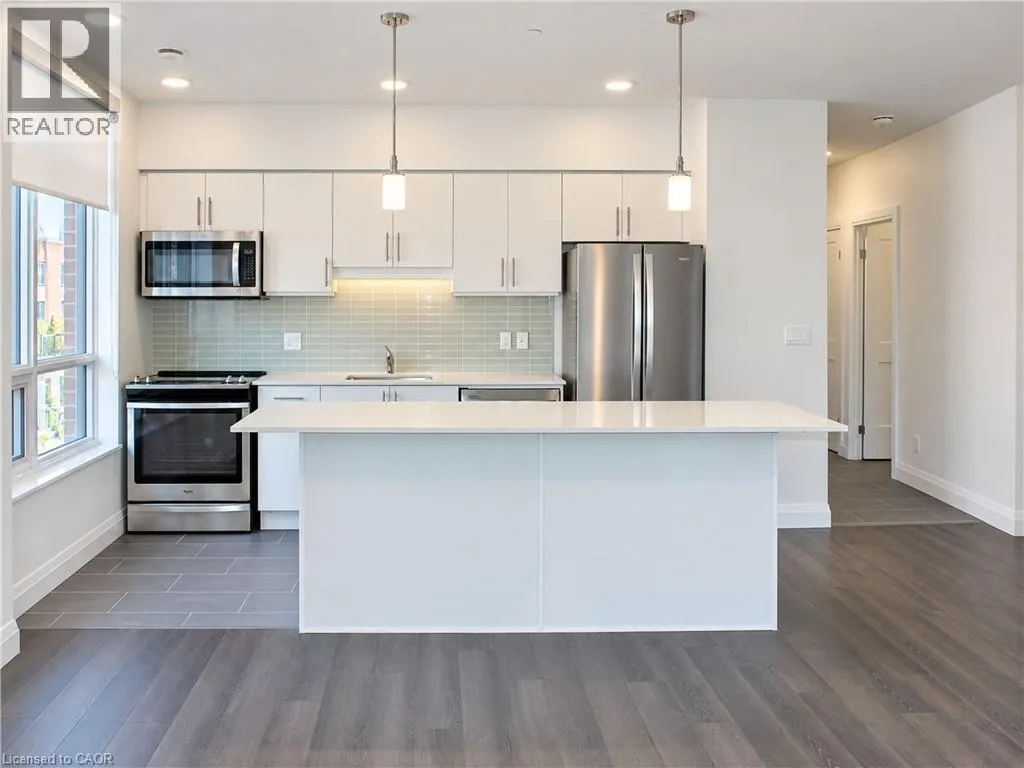 399 QUEEN Street S Unit# 212 #212