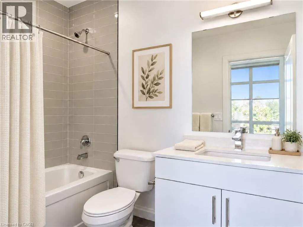 399 QUEEN Street S Unit# 212 #212