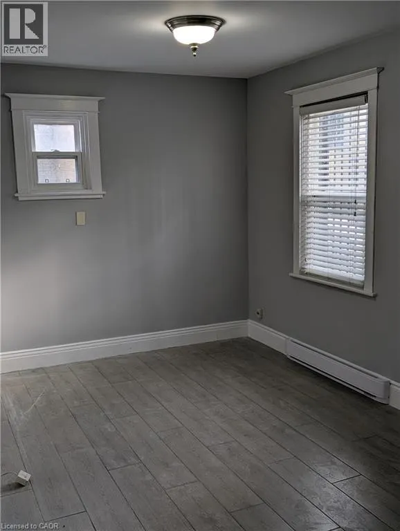 105 GEORGE Street Unit# 1 MAIN FLOOR
