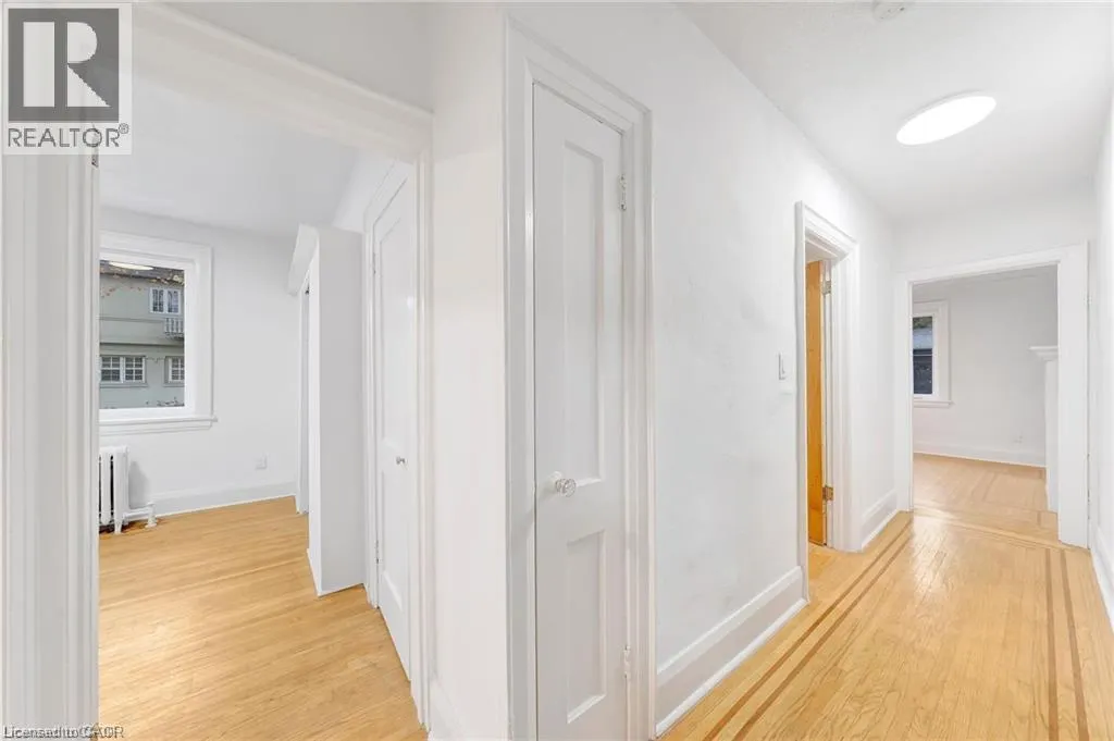 312 ABERDEEN Avenue Unit# 1 #1