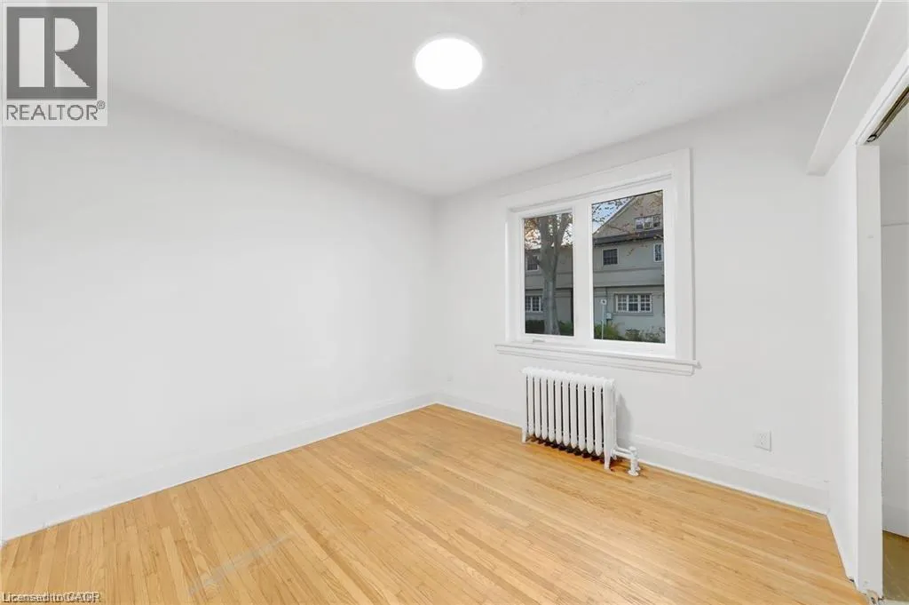 312 ABERDEEN Avenue Unit# 1 #1