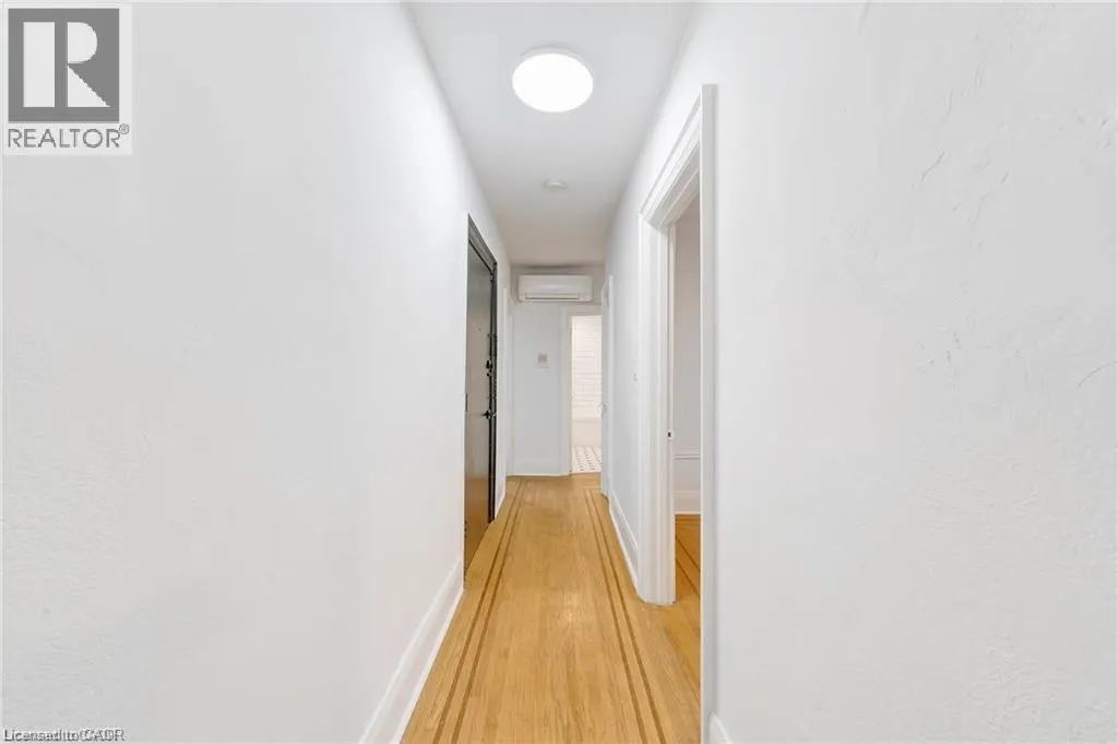 312 ABERDEEN Avenue Unit# 1 #1