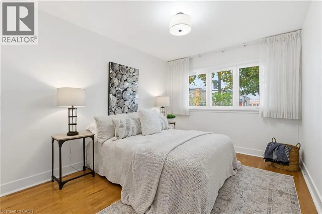 53 LIVINGSTON Avenue