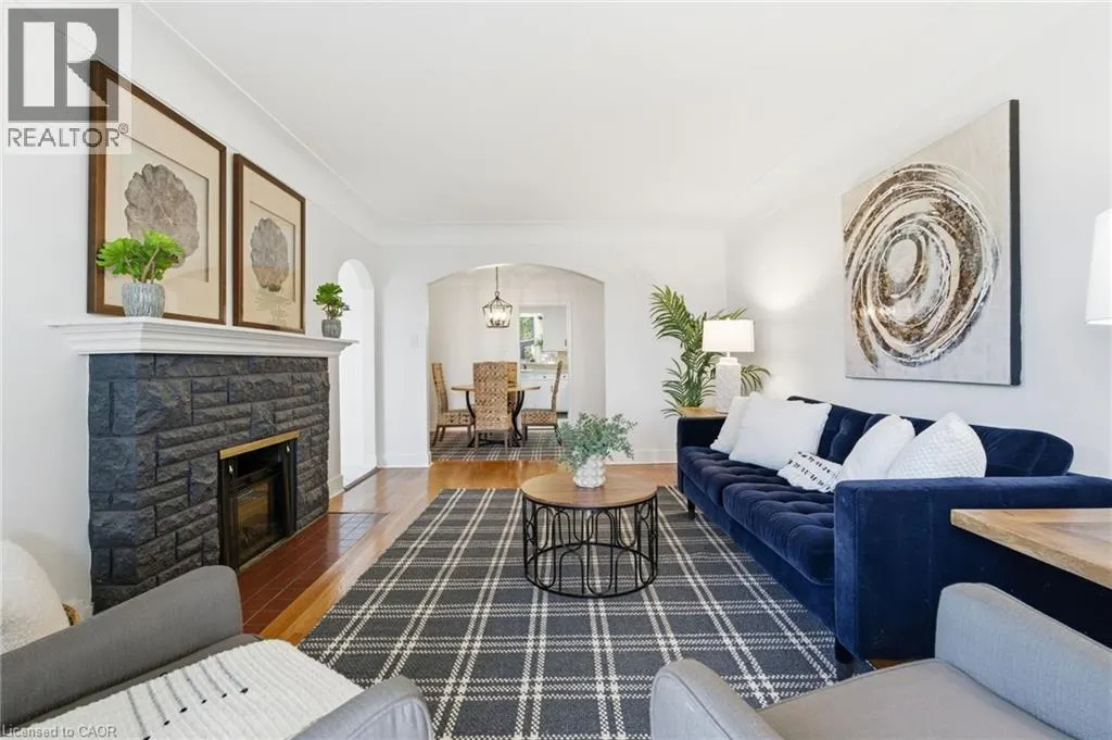 53 LIVINGSTON Avenue