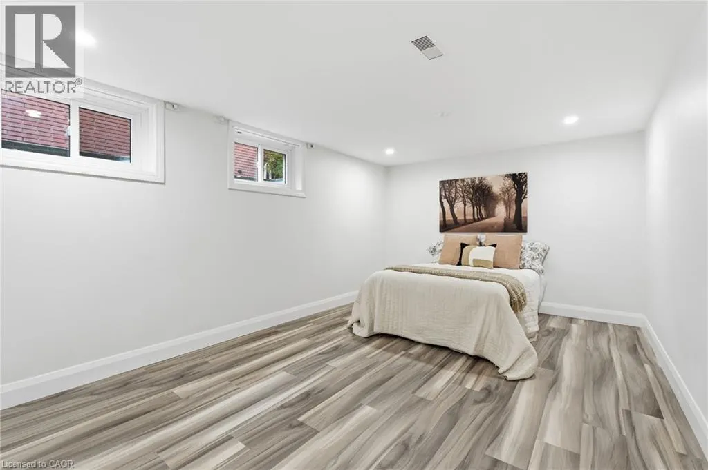 53 LIVINGSTON Avenue
