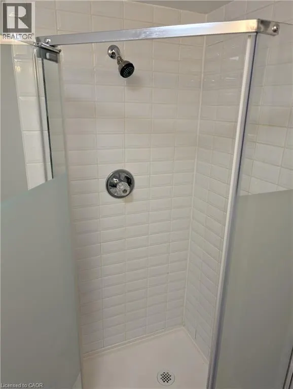 105 GEORGE Street Unit# LOWER LEVEL