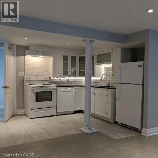 105 GEORGE Street Unit# LOWER LEVEL