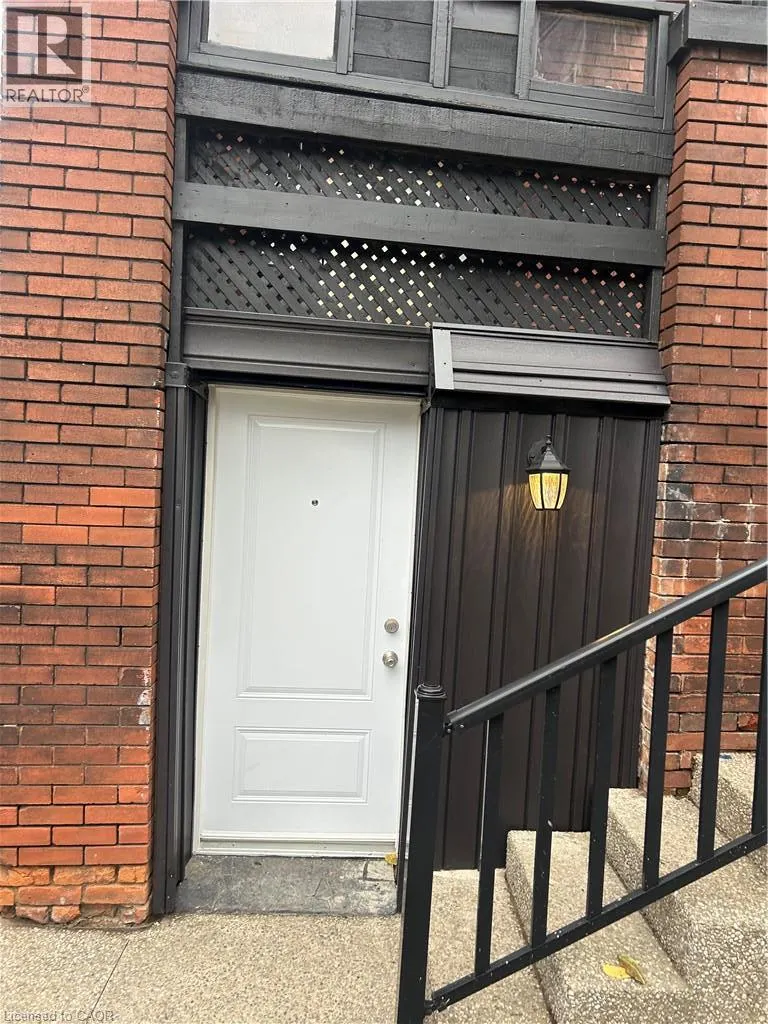 105 GEORGE Street Unit# LOWER LEVEL