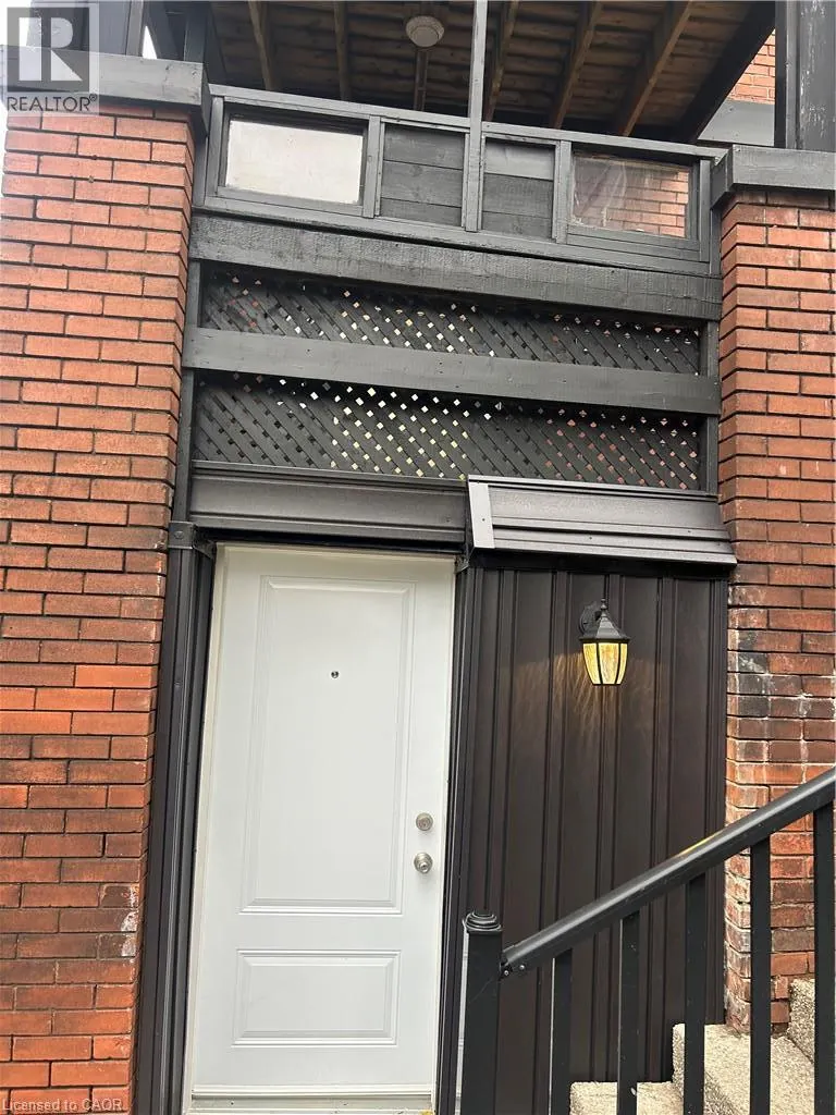 105 GEORGE Street Unit# LOWER LEVEL