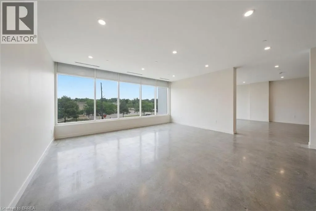33 ERIE Avenue Unit# 212 #212