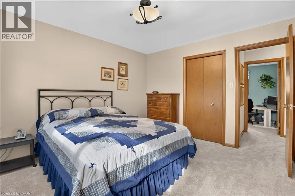 128 MALLARD Crescent