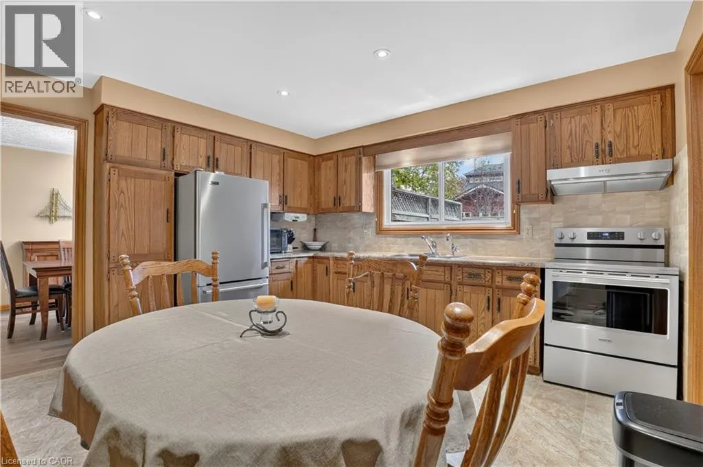 128 MALLARD Crescent