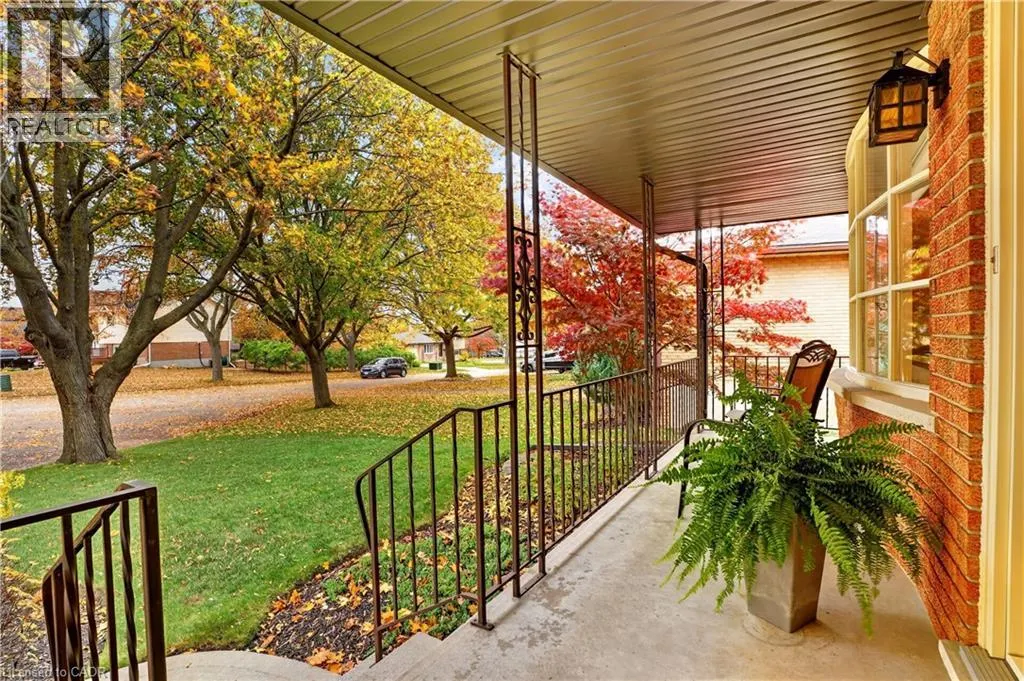 128 MALLARD Crescent