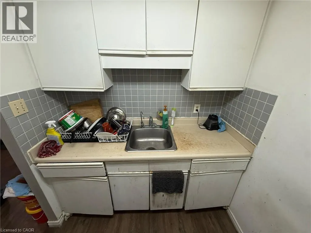 1200 COURTLAND Avenue Unit# 6 #6