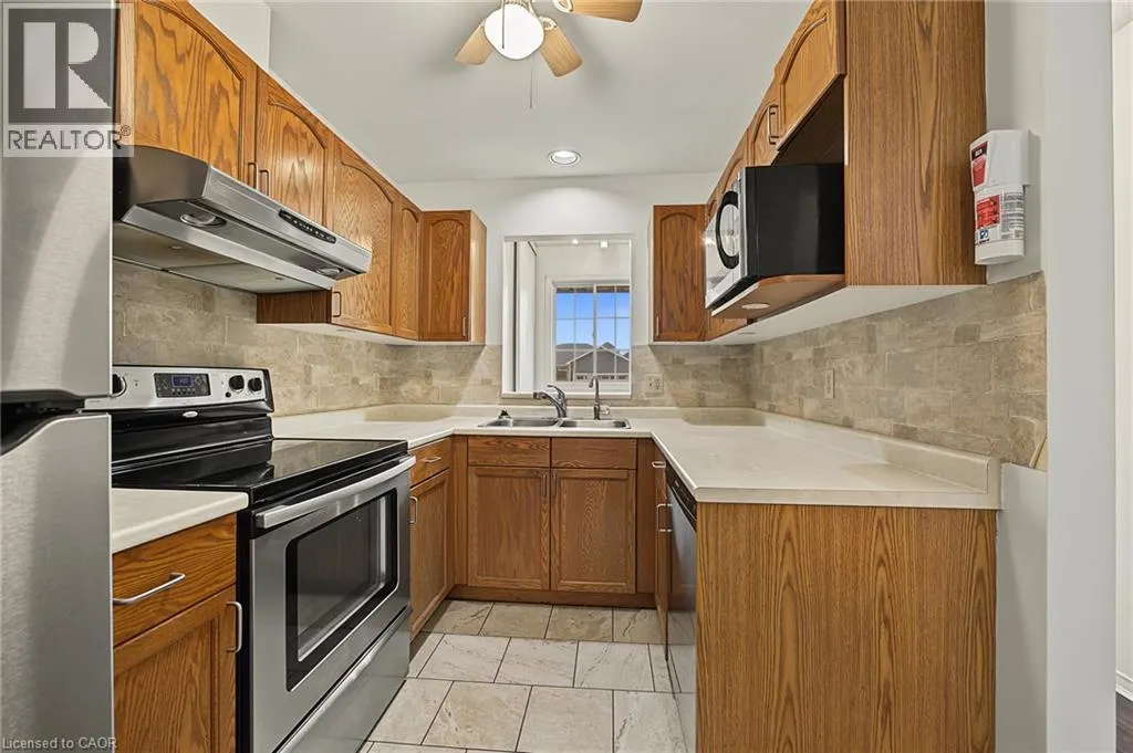 309 FENNEL Street