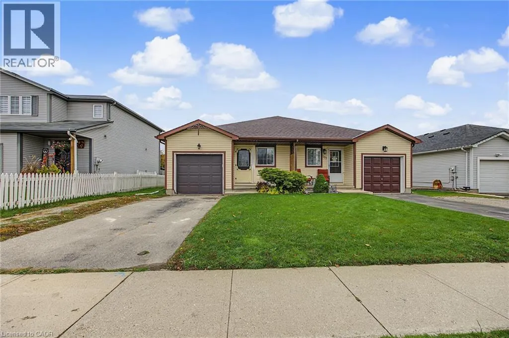 309 FENNEL Street