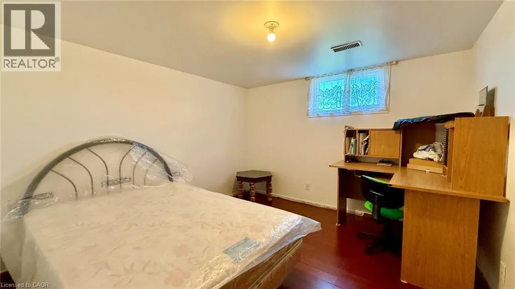555 WINDHAM ROAD 12 Road