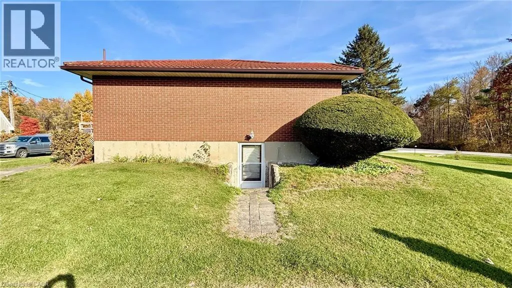 555 WINDHAM ROAD 12 Road