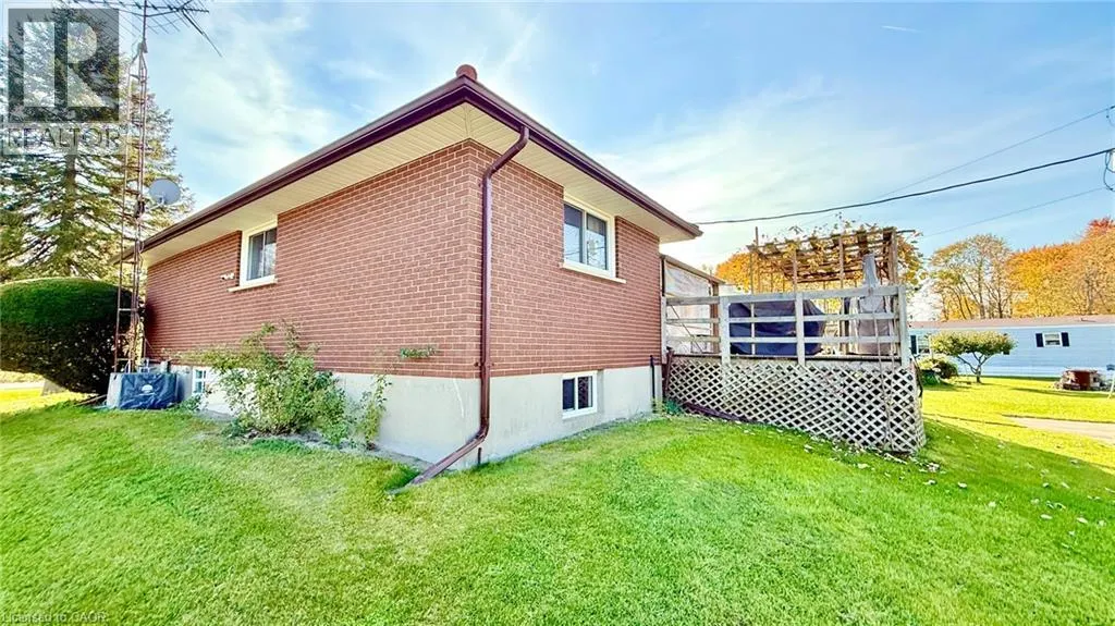 555 WINDHAM ROAD 12 Road