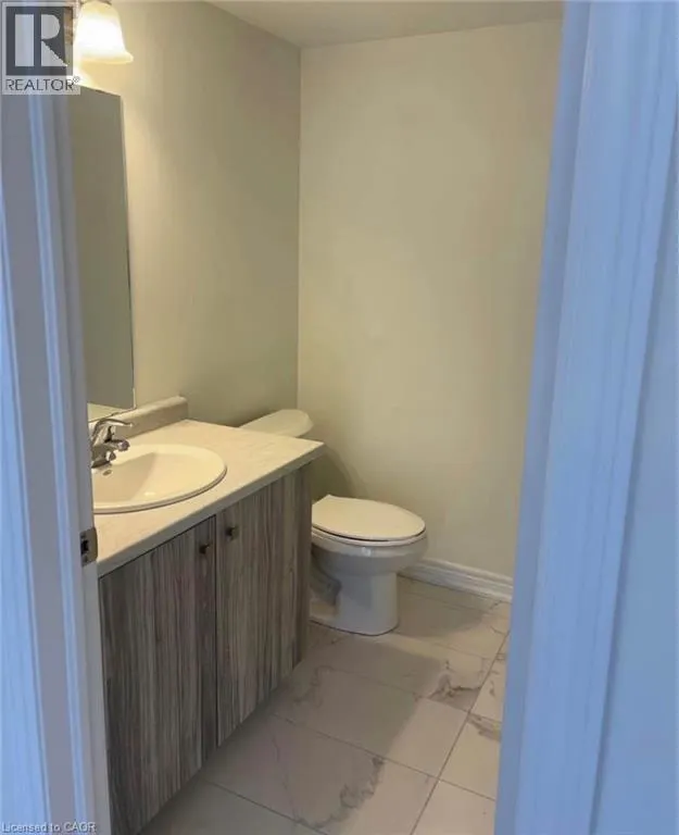 12 DRYDEN Lane