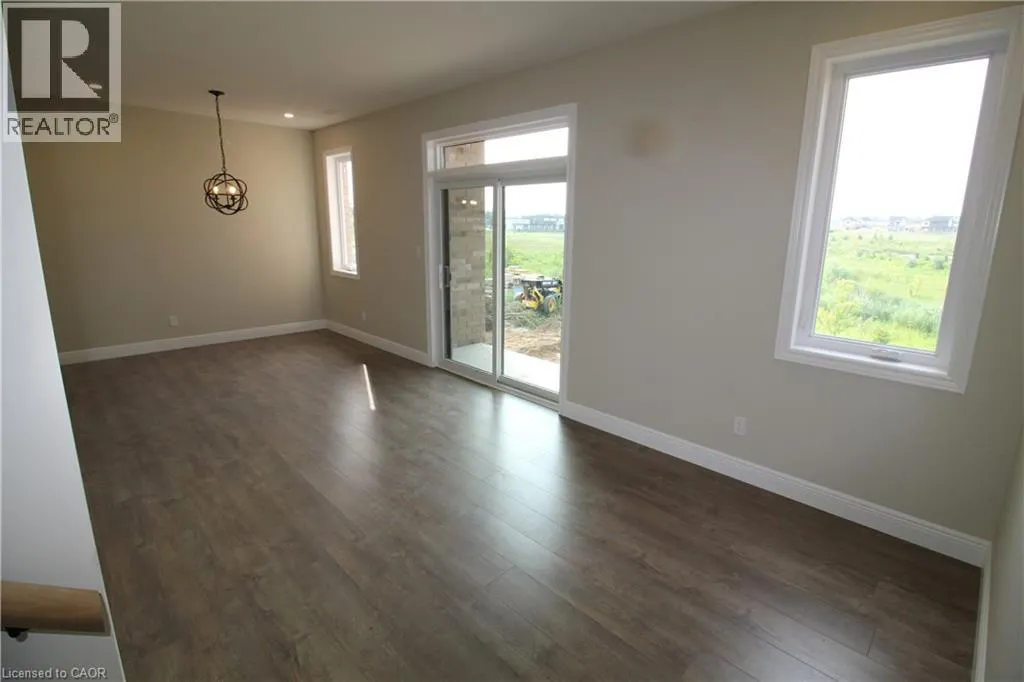 1395 BLEAMS Road Unit# 3 #3