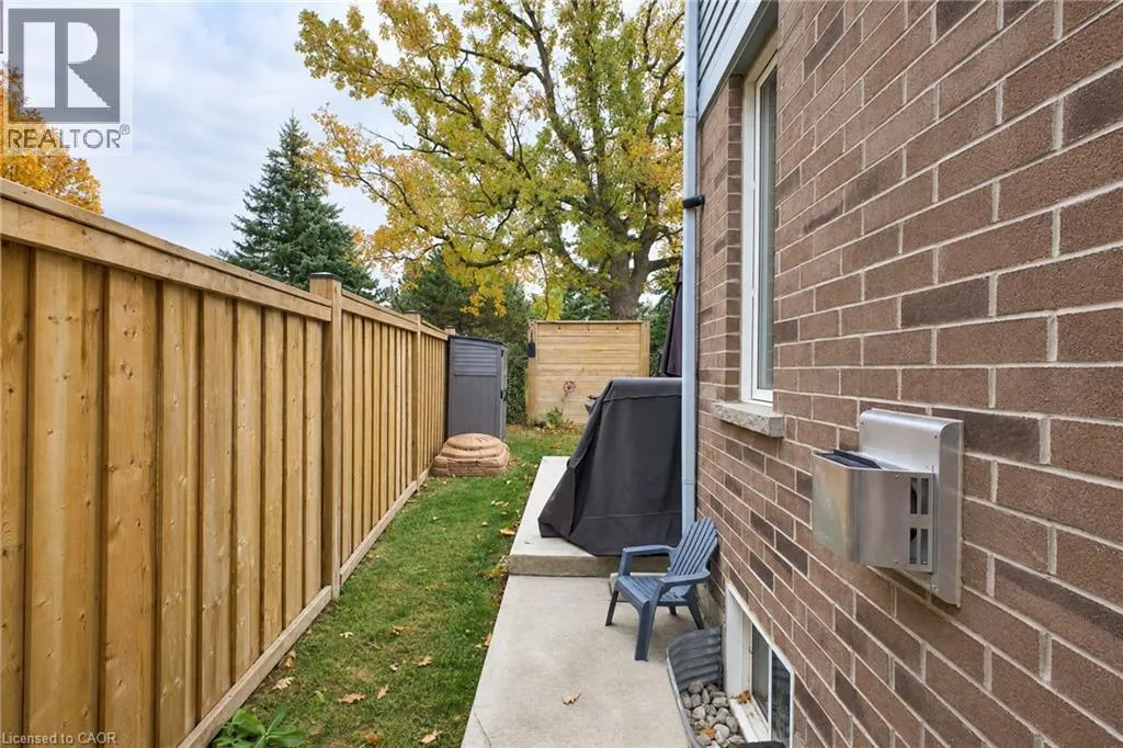60 STARLING Drive